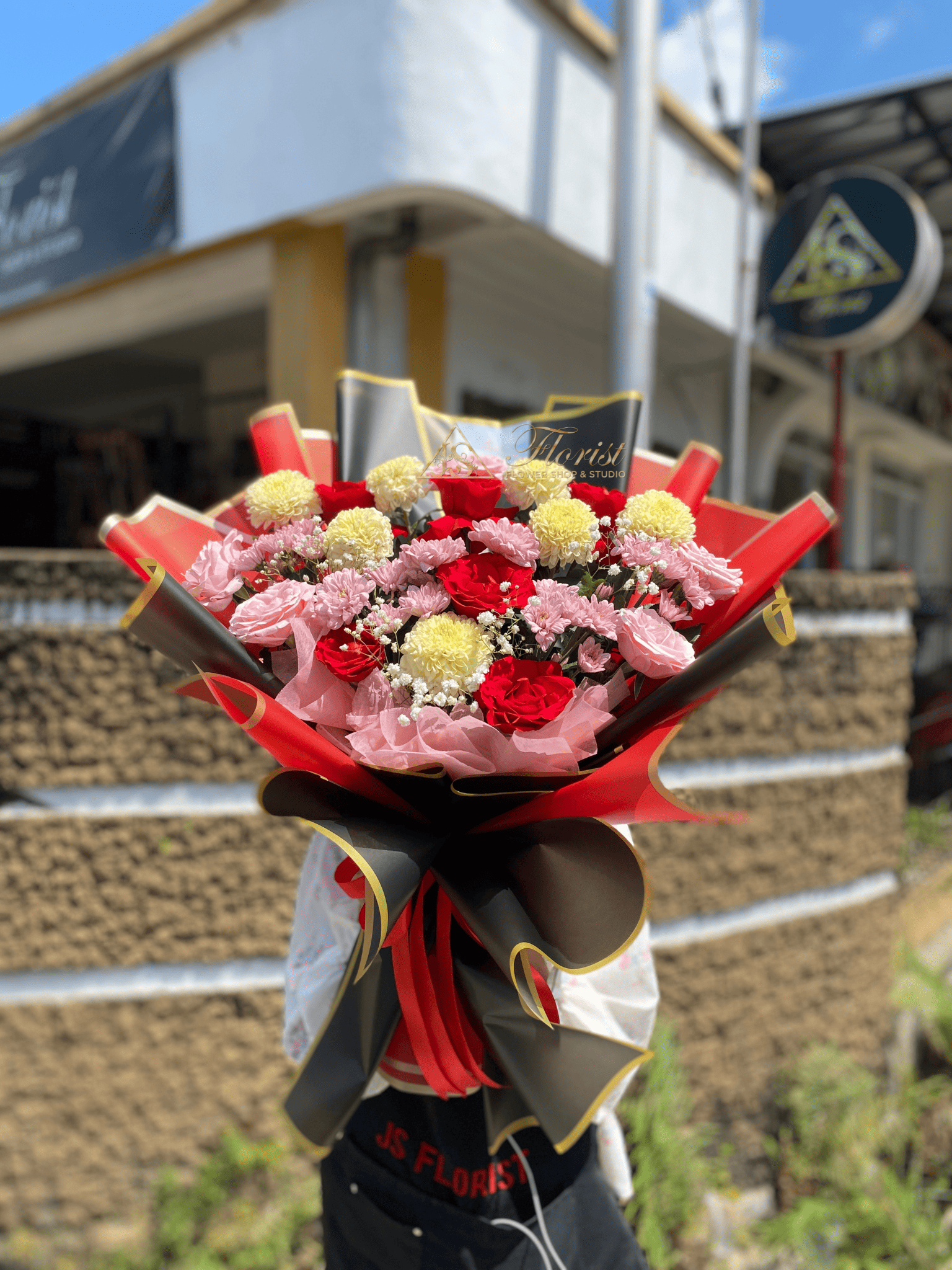 Bucket Mix Flower 9